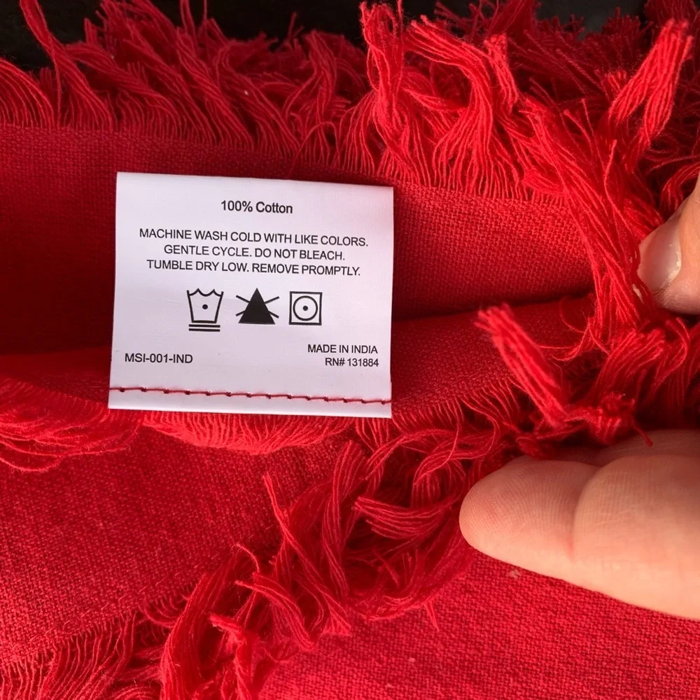 NWT 6 Red 18”x18” Cotton Cloth Napkins With Fringe Robert Stanley